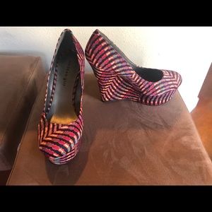 Never Worn Madden Girl Platform Wedge - Size 8